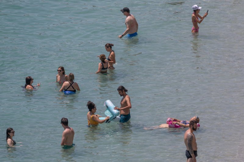 Dubrovnik: Pune plaže i turističke gužve u gradu