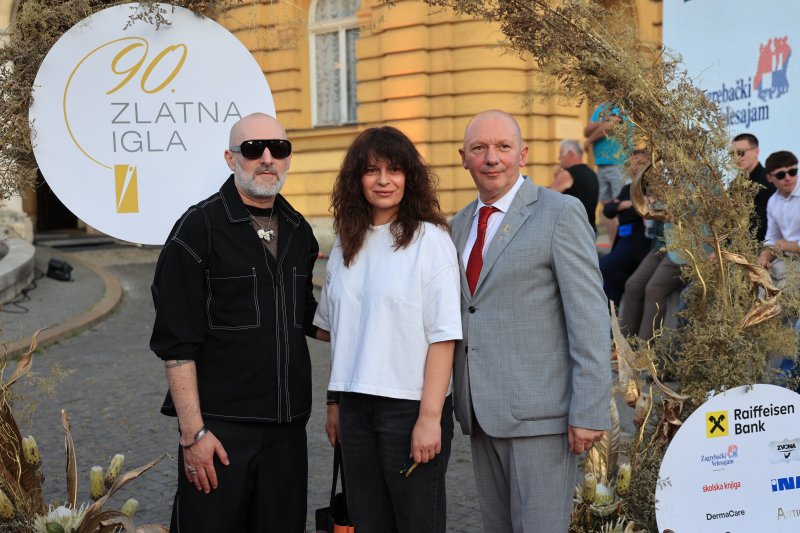 Josip Joško Tešija, Kristina Bangoura