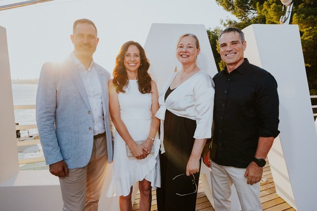Tonči Glavina, Tracey Allison Glavina, Pavla i Mike Saran
