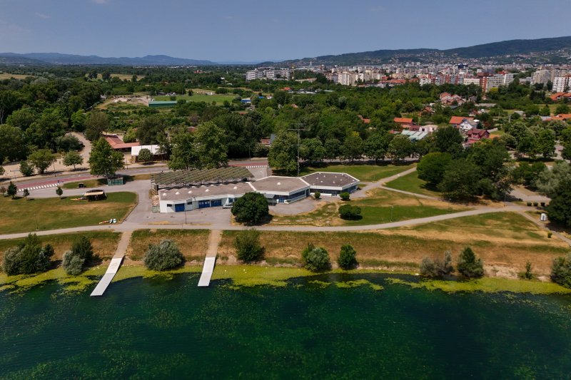 Rupa na dnu Jaruna