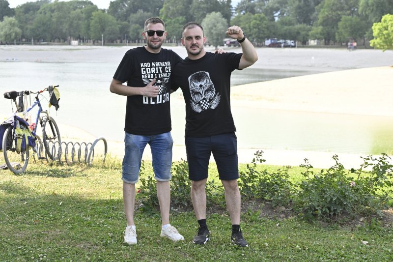 Otvaranje fan zone za posjetitelje Thompsonova koncerta u parku Bundek