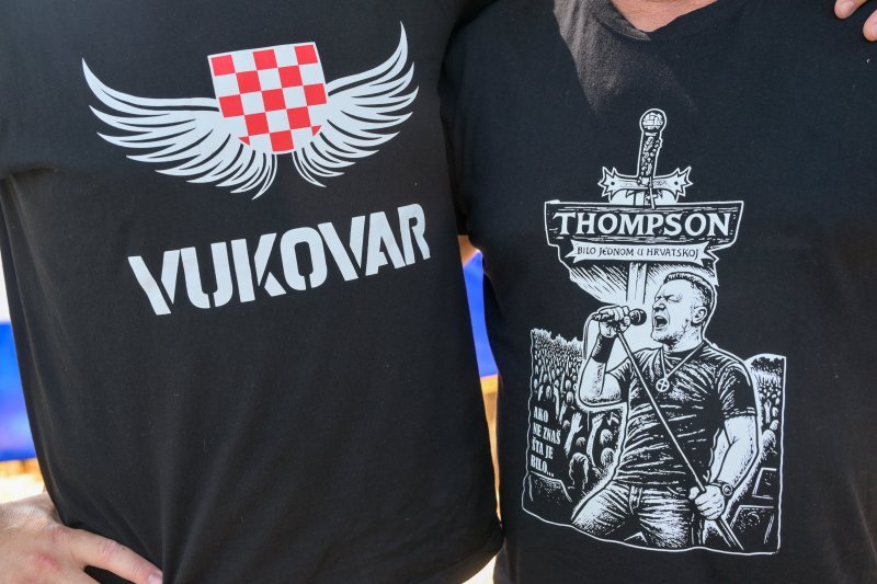 Obožavatelji u fan zonama ispred Hipodroma
