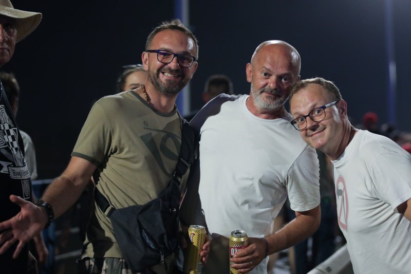 Rijeka ljudi odlazi s Hipodroma