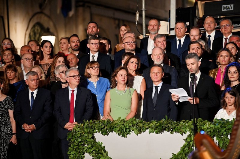 Mato Franković drži uvodni govor na otvorenju Dubrovačkih ljetnih igara