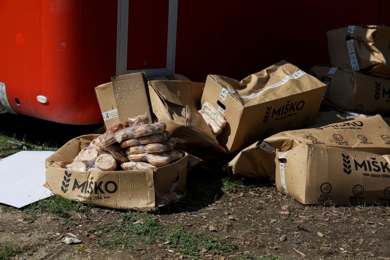 Sendviči i peciva na Bundeku nakon Thompsonova koncerta
