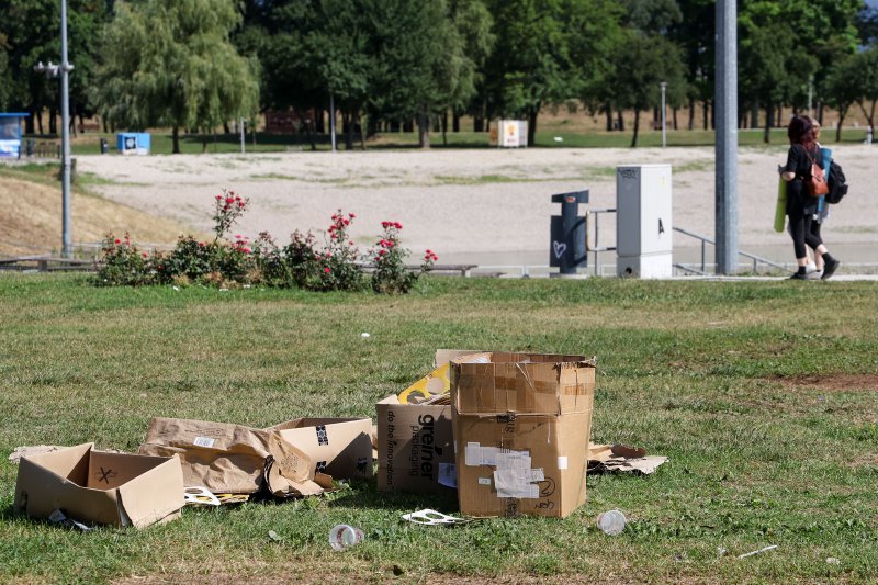 Sendviči i peciva na Bundeku nakon Thompsonova koncerta