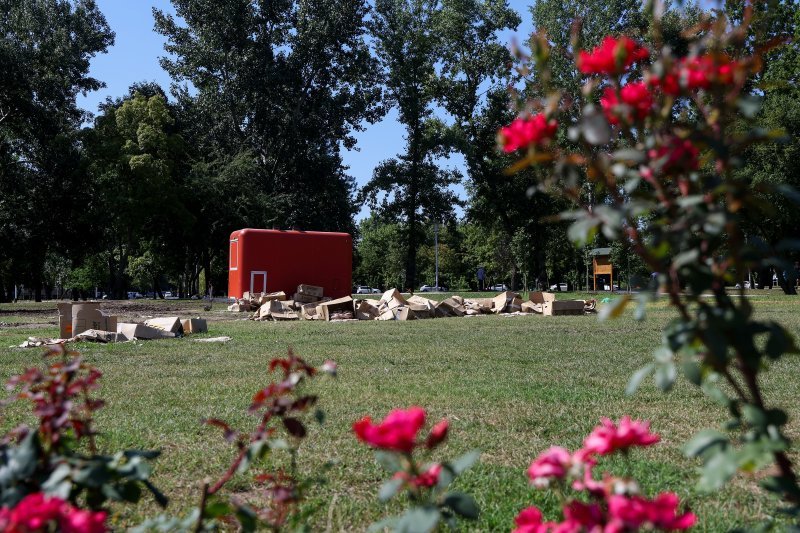 Sendviči i peciva na Bundeku nakon Thompsonova koncerta