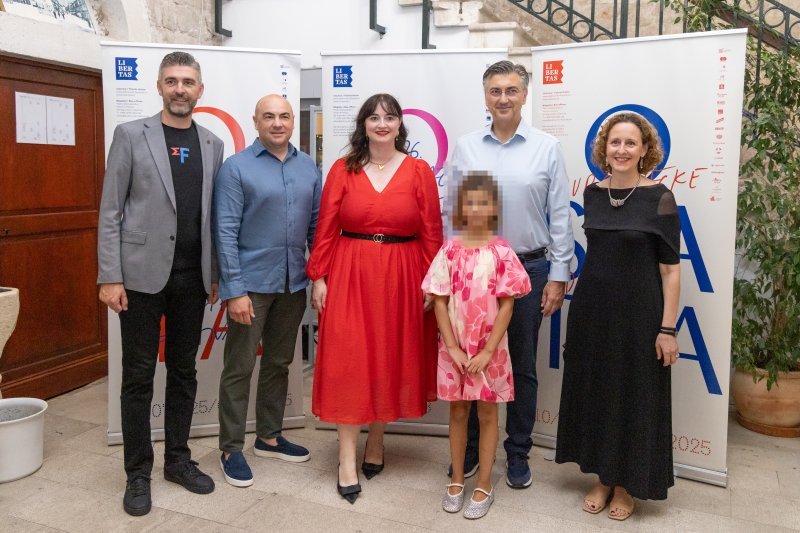 Mato Franković, Blaž Pezo, Marijeta Radić, Andrej Plenković s Milom, Nina Obuljen Koržinek