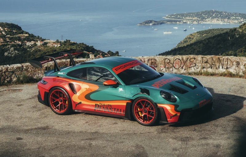Dua Lipa i Porsche