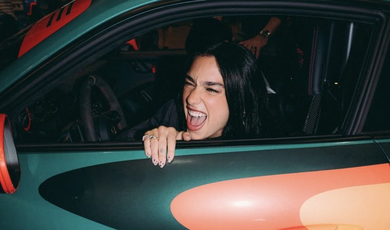 Dua Lipa i Porsche