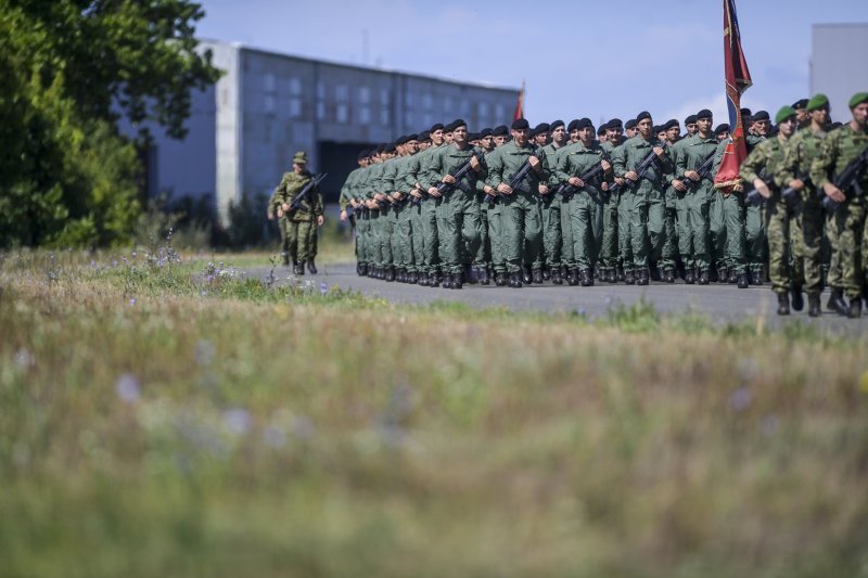 Uvježbavanje pješačkih postroja za mimohod