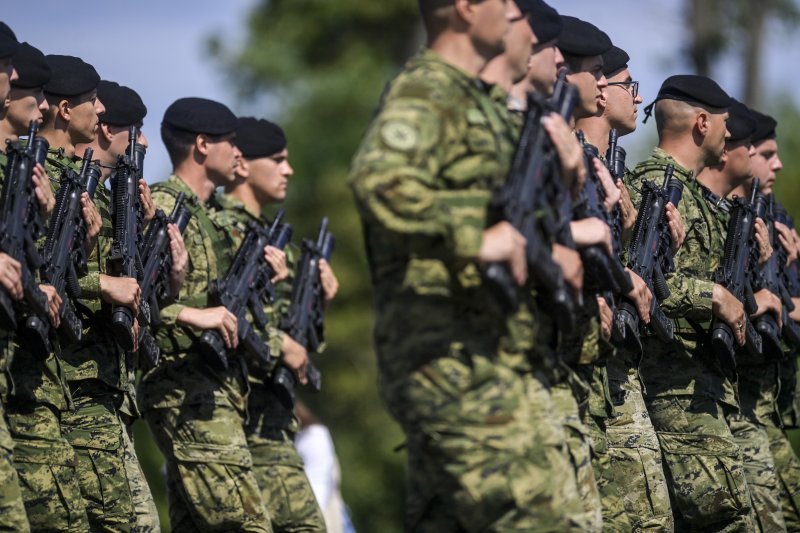 Uvježbavanje pješačkih postroja za mimohod