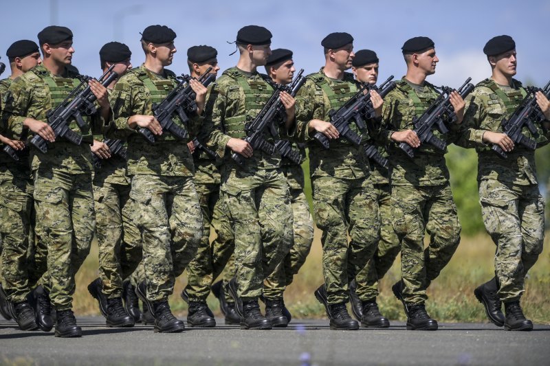 Uvježbavanje pješačkih postroja za mimohod