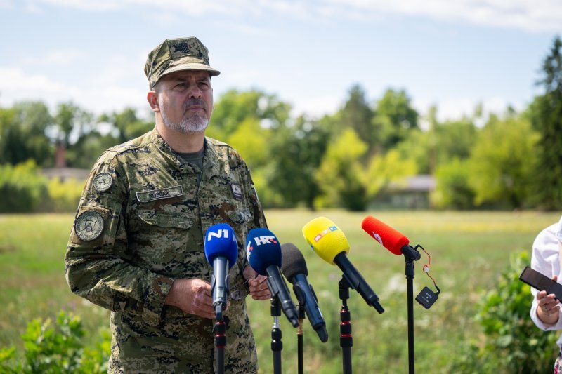 Uvježbavanje pješačkih postroja za mimohod