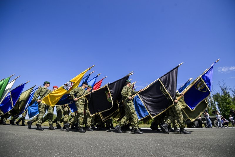 Uvježbavanje pješačkih postroja za mimohod