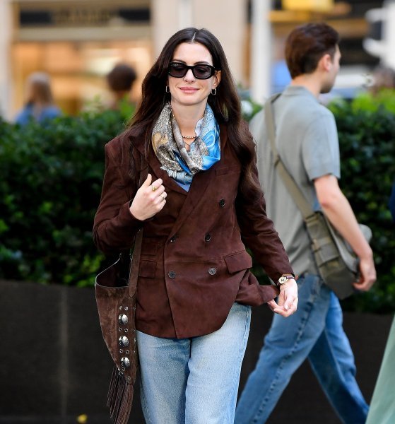 Anne Hathaway na setu filma 'Vrag nosi Pradu 2'
