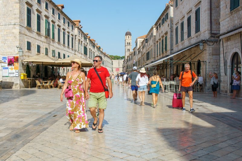 Ulična moda na Stradunu
