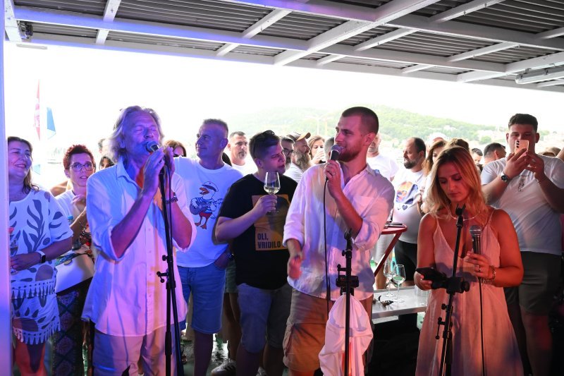 Tedi Spalato, Stjepan Lach, Bruna Oberan