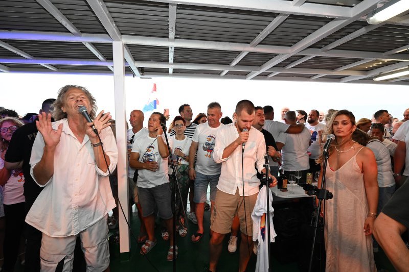 Tedi Spalato, Mario Petreković