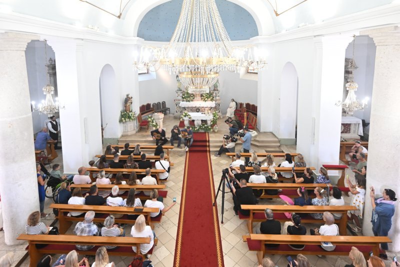 Sveta misa na sedmu godišnjicu smrti Olivera Dragojevića