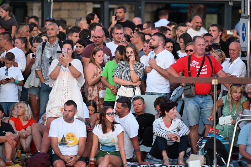 Vela Luka uoči početka koncerta 'Trag u beskraju'