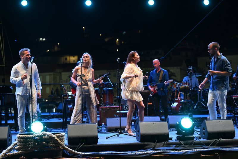 Koncert 'Trag u beskraju'