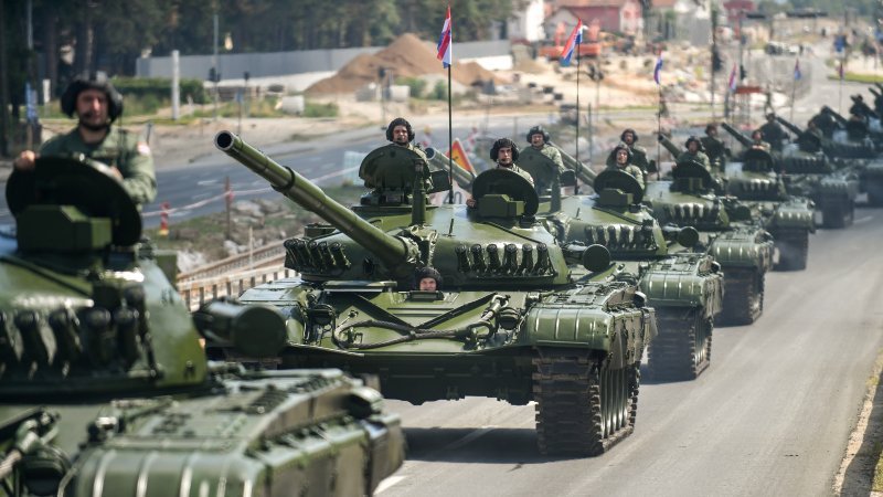 Tenk M-84