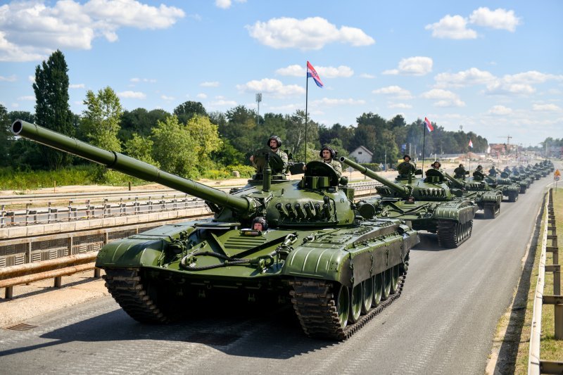 Tenk M-84