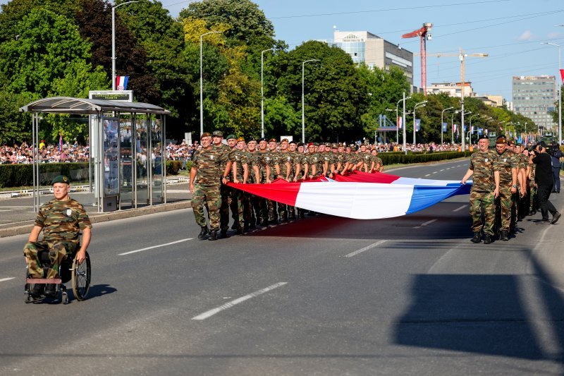 Vojni mimohod u Zagrebu 2025.