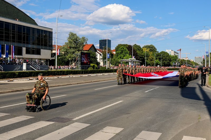 Vojni mimohod u Zagrebu 2025.