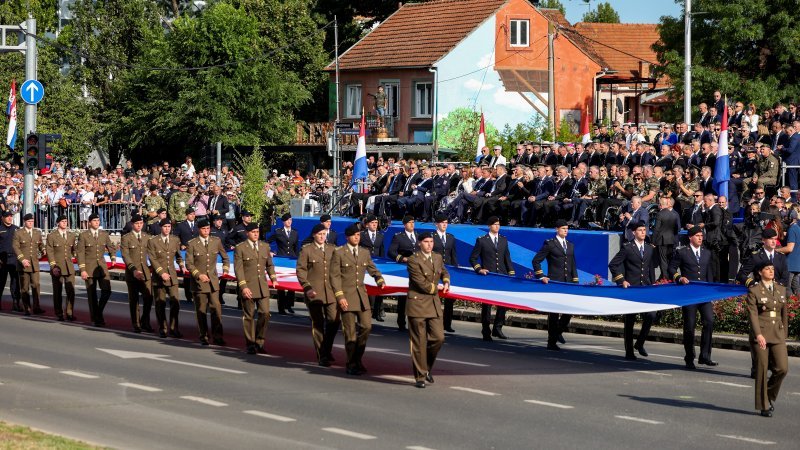 Vojni mimohod u Zagrebu 2025.
