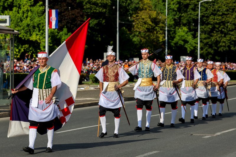 Vojni mimohod u Zagrebu 2025.