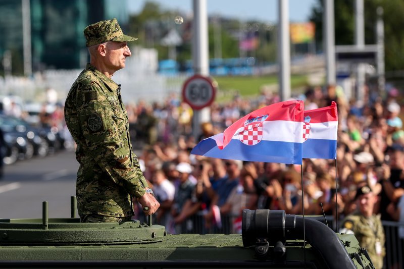 Vojni mimohod u Zagrebu 2025.