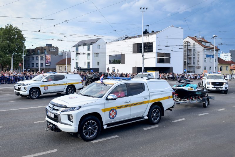 Vojni mimohod u Zagrebu 2025.