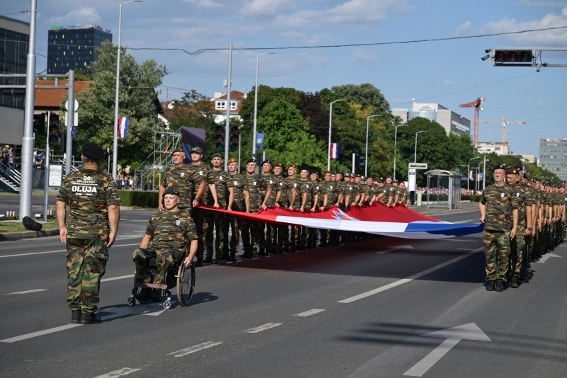 Vojni mimohod u Zagrebu 2025.