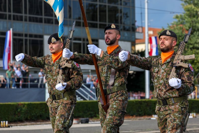 Vojni mimohod u Zagrebu 2025.