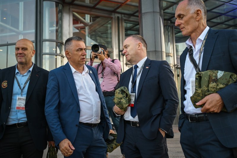 Stipo Mlinarić, Ivan Šipić
