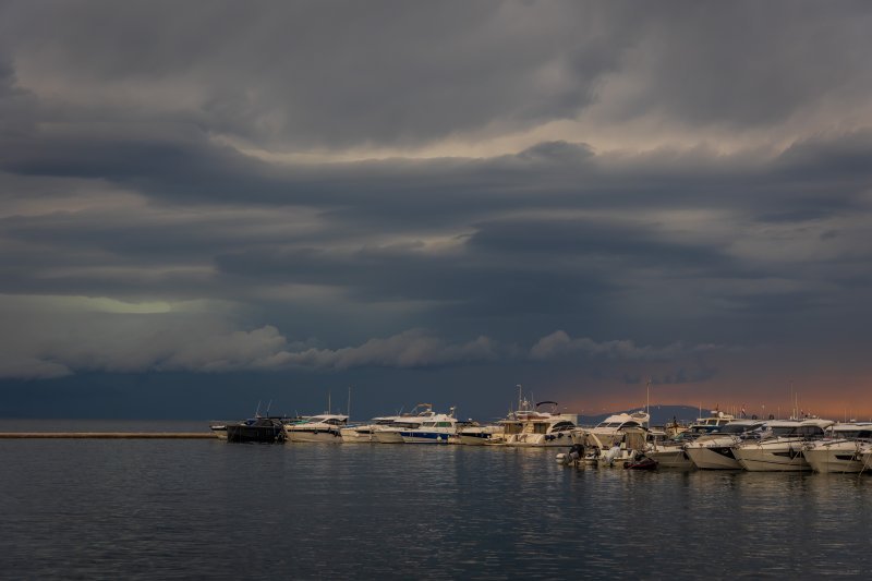 Dolazak olujnog nevremena nad Novalju