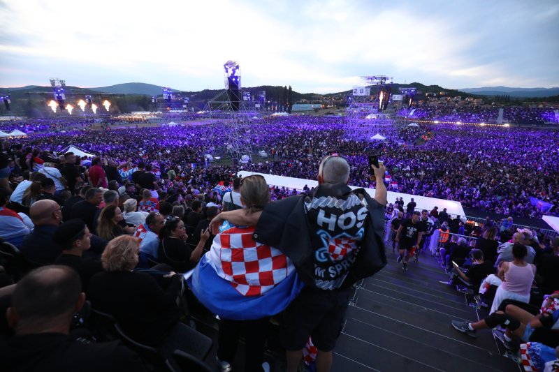 U iščekivanju Thompsonova koncerta