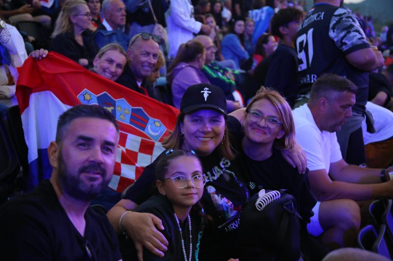 U iščekivanju Thompsonova koncerta
