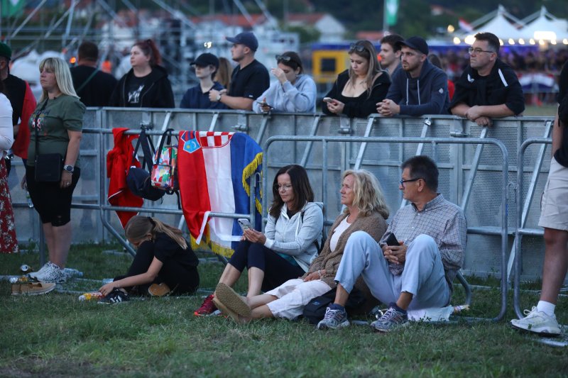 U iščekivanju Thompsonova koncerta
