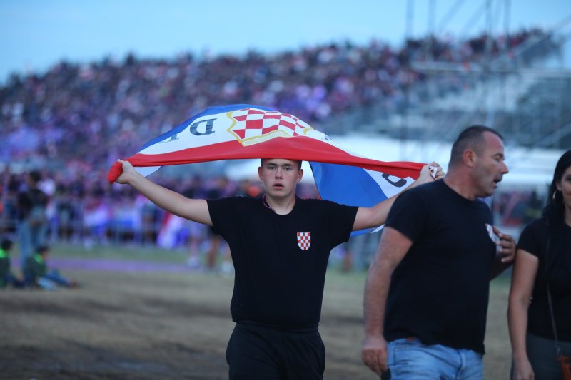 U iščekivanju Thompsonova koncerta