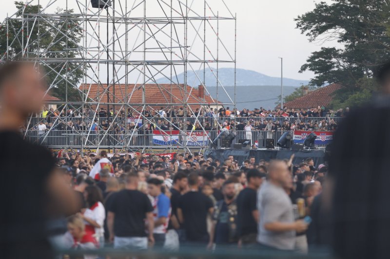 U iščekivanju Thompsonova koncerta