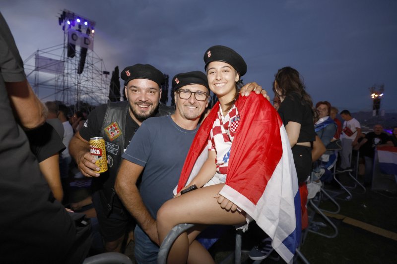 U iščekivanju Thompsonova koncerta
