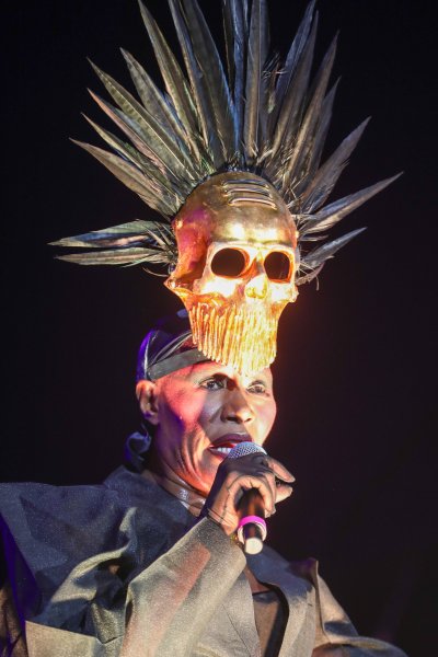 Koncert Grace Jones u pulskom amfiteatru