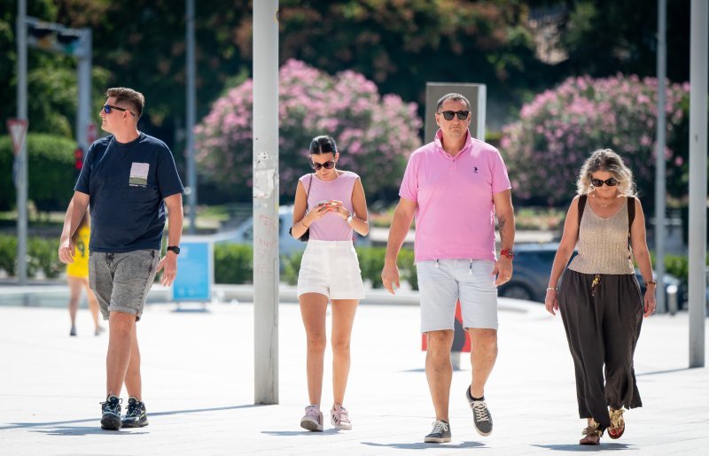 Street style izdanja u Zadru, Šibeniku i Dubrovniku