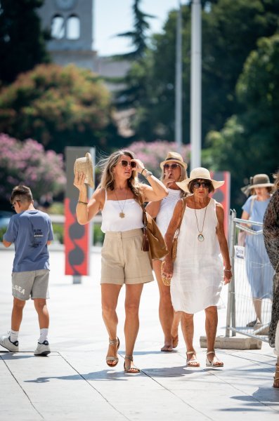 Street style izdanja u Zadru, Šibeniku i Dubrovniku