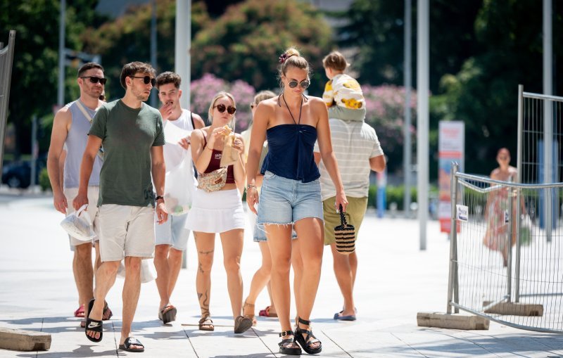 Street style izdanja u Zadru, Šibeniku i Dubrovniku