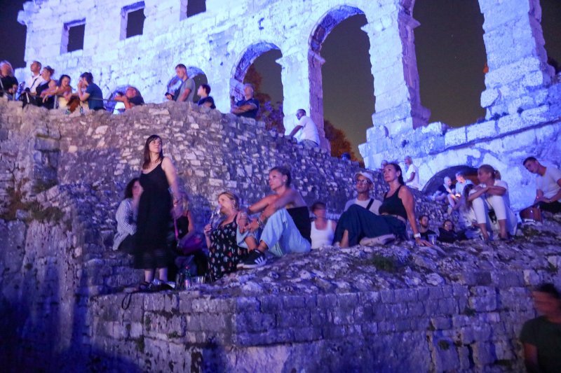 Koncert Plavog orkestra u pulskoj Areni