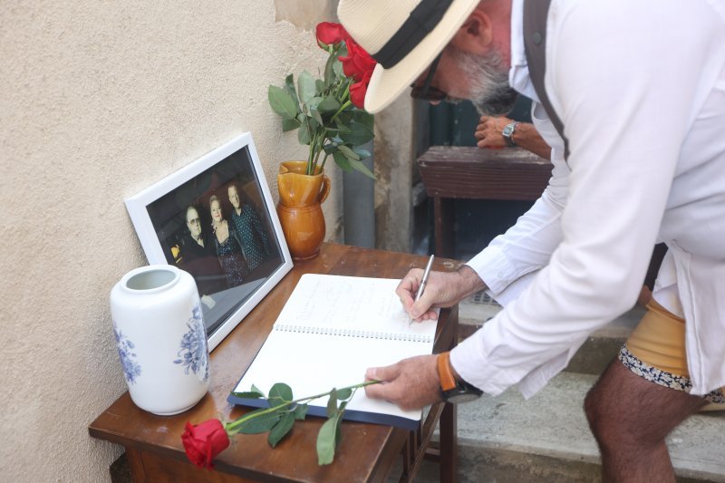 Šibenčani se opraštaju obitelji Dedić